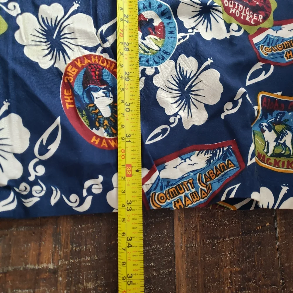 Big Dogs Shirt Men's Hawaiian Floral Short Sleeve Button Up Surf Hotel Size 3X
